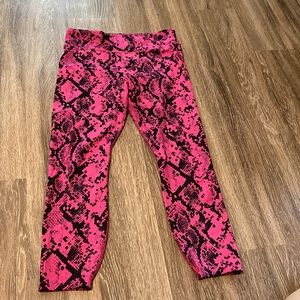Joy Lab, pink and black pattern workout leggings